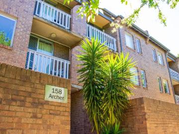 FULLY FURNISHED UNIT | GREAT LOCATION TOO!
