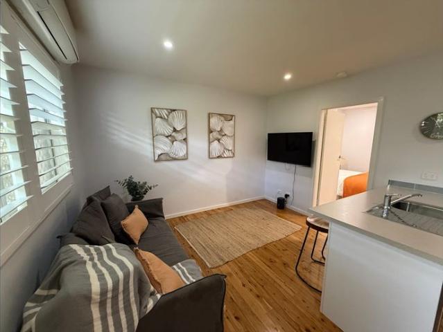 Fully Furnished Unit in the Heart of Merewether