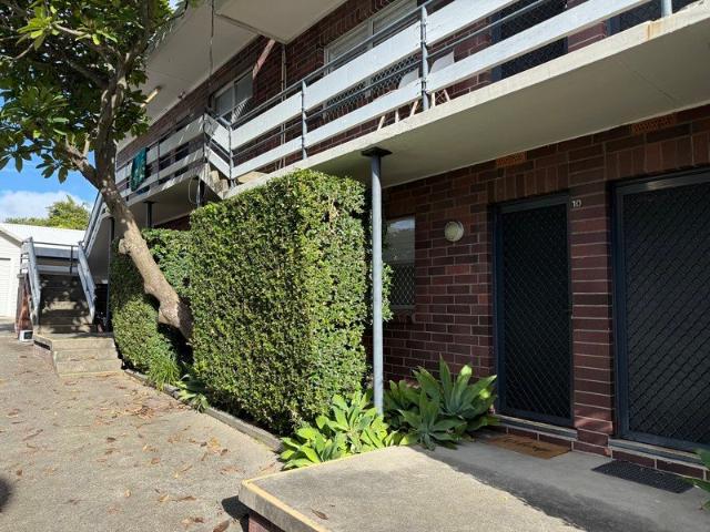 Fully Furnished Unit in the Heart of Merewether