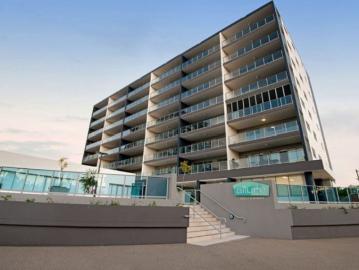 PRICE REDUCTION OFFERS OVER $689,000. FULLY FURNISHED UNIT IN ALLURE APARTMENTS, SOUTH TOWNSVILLE!
