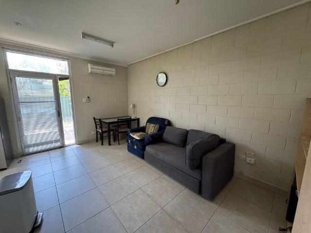 Fully Furnished Unit in Gillen