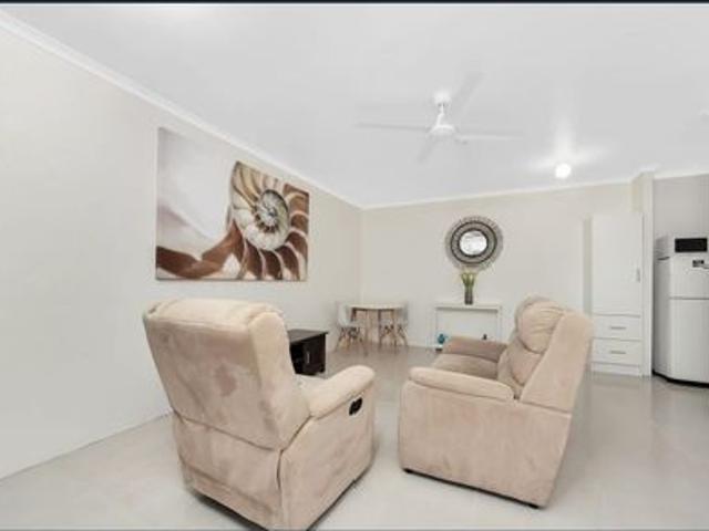 FULLY FURNISHED UNIT IN IDEAL LOCATION