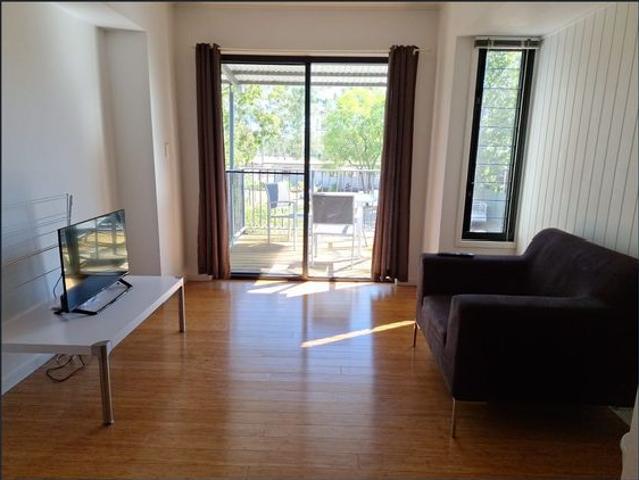 Fully Furnished Unit Ready to go!
