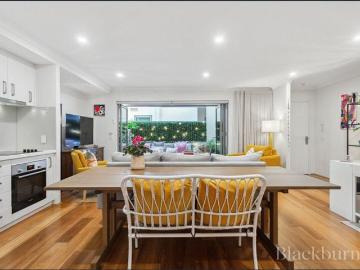 Fully Furnished Urban Living in North Perth!