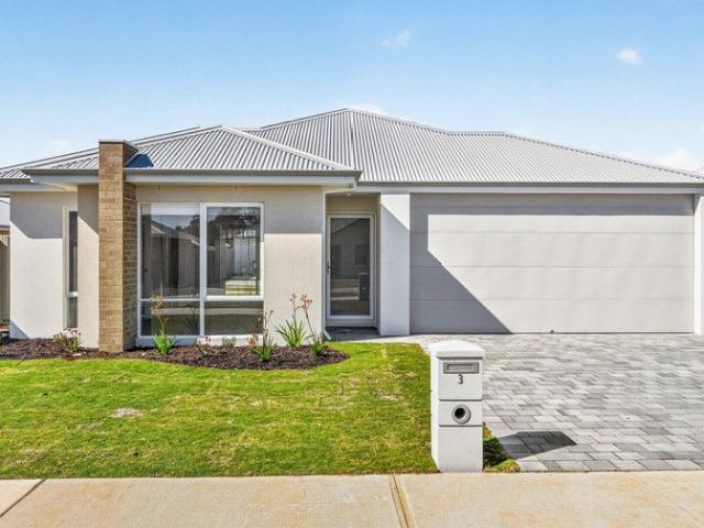 Fully Landscaped Brand New Build!