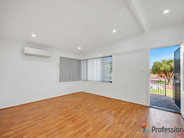 FULLY RENNOVATED HOUSE