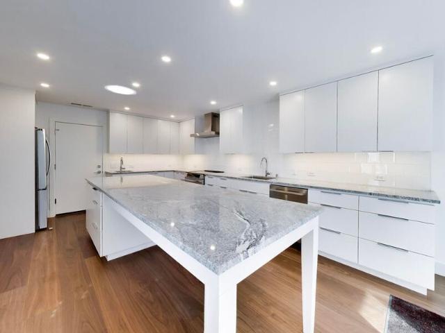 Fully Renovated 3 Bed 2.5 Bath in Fremont!