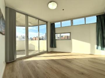 Fully Renovated 3 Bedroom Apartment in Prime Ultimo Location | Opposite UTS