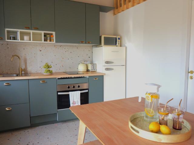 Fully Renovated 3 Bedroom Cottage