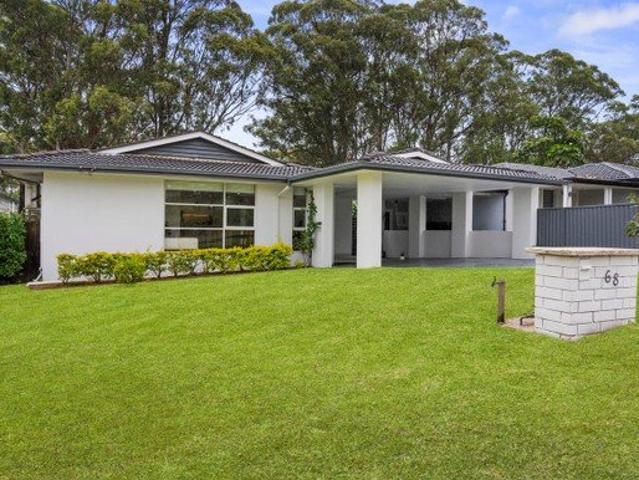 Fully Renovated 3 Bedroom Family Home with Modern Kitchen & Landscaped Backyard