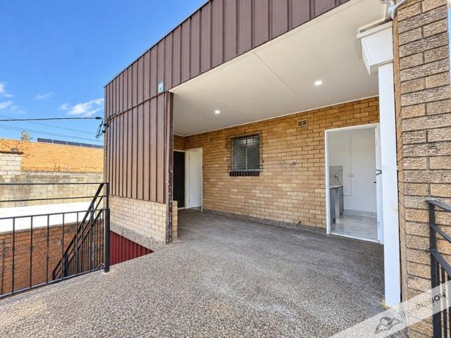 Fully Renovated 3 Bedroom First Floor Unit in a Convenient North St Marys Location