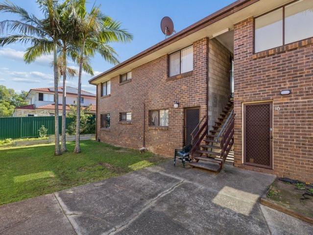 FULLY RENOVATED 3 BEDROOM UNIT