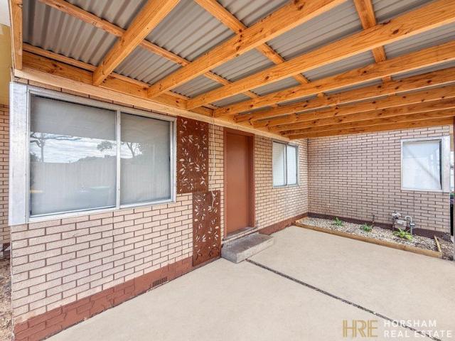 Fully Renovated 1 Bedroom Unit in a Great Location