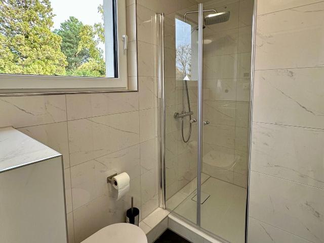 Fully renovated 2023 2 room apartment, great location, excellent amenities, Dusseldorf Amsterdam Apartments for Rent