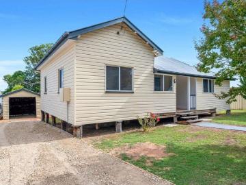 Fully Renovated 2 Bedroom House