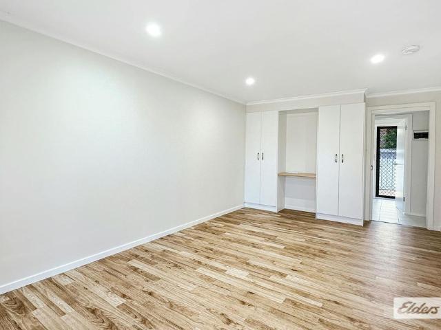Fully Renovated 2 Bedroom Unit