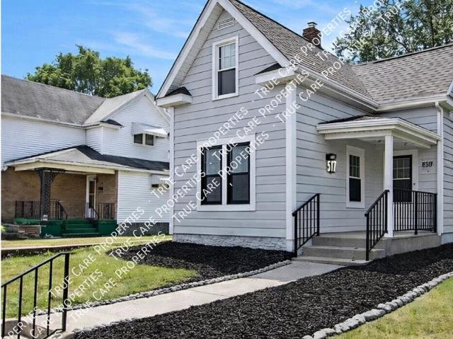 Fully renovated 4 bedroom available Oct 1st!