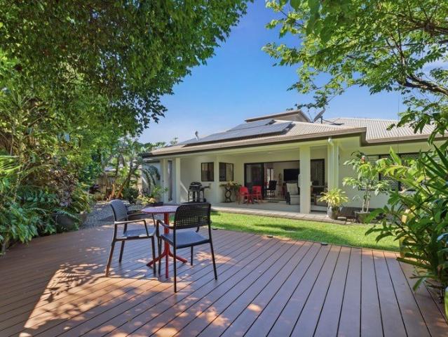 Fully Renovated Coastal Retreat with Designer Finishes in Bluewater