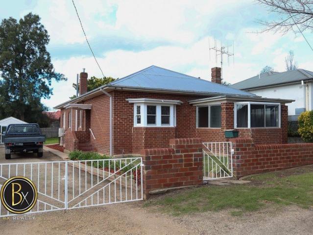 Fully Renovated CBD Home!