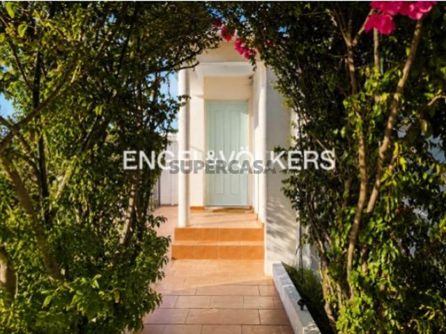 Fully renovated charming home with tourist license