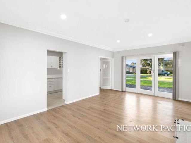 Fully Renovated and Pleasant Family Home 25 Parer Street, Frankston VIC 3199