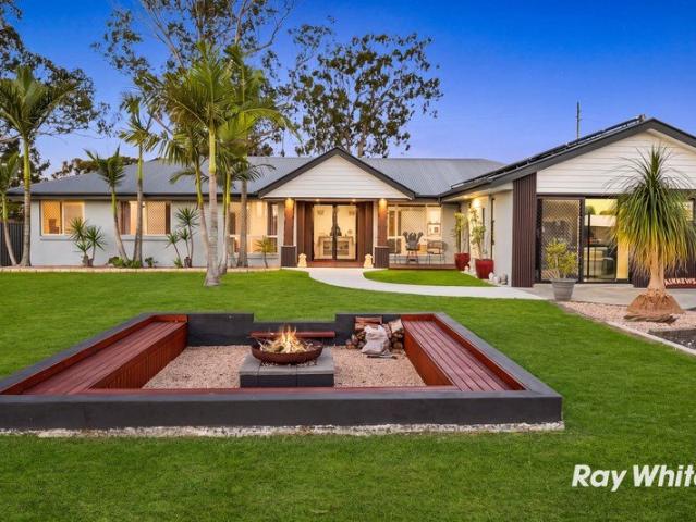 Fully Renovated Acreage Retreat with Dual Living Space, Style & Versatility