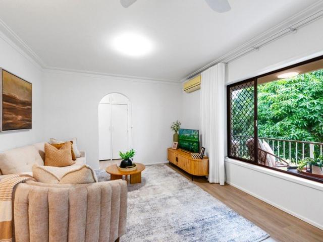 Fully Renovated Apartment in Prime Location