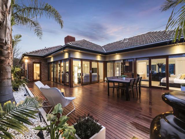 Fully Renovated Art Deco Four Bedroom Family Home