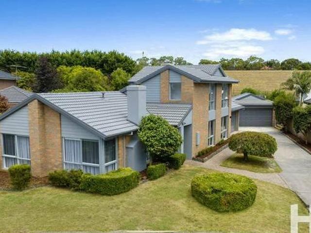 Fully Renovated At A Revered Address on approx 1518m2