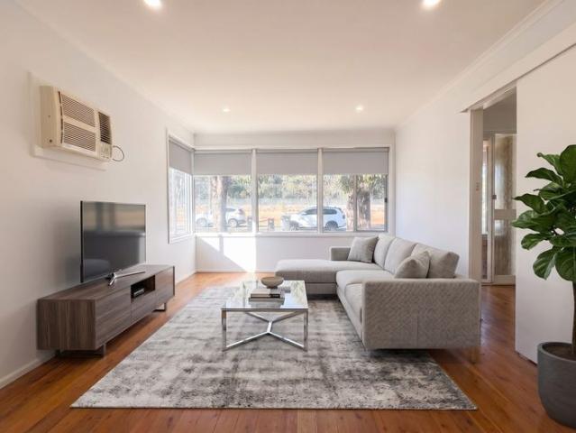 FULLY RENOVATED GEM IN WERRINGTON!
