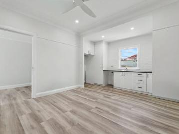 'FULLY RENOVATED GREAT FAMILY HOME'