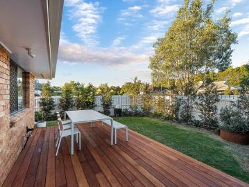 Fully Renovated Duplex in a Prime Burleigh Waters Location