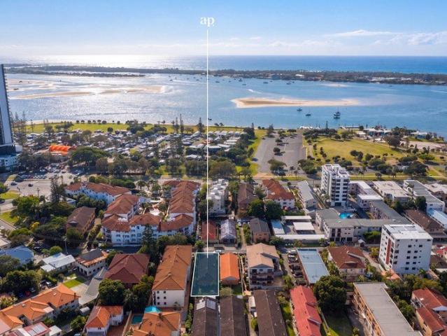 Fully Renovated Duplex Pair with Outstanding ROI & Development Potential