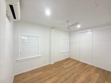 Ingham, Hinchinbrook County, Low Island, Queensland, Queensland