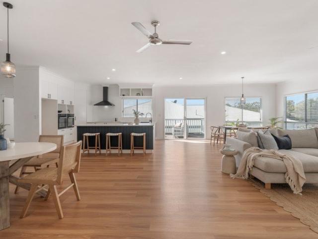 Fully Renovated Family Entertainer on an Elevated 779m² Block
