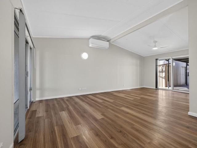FULLY RENOVATED FAMILY HOME!