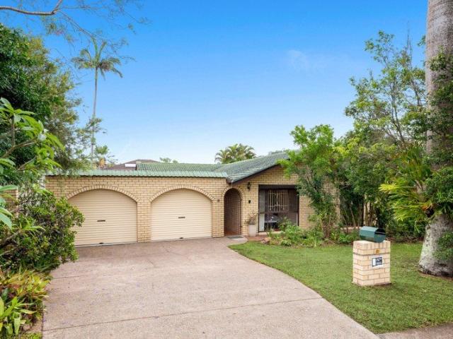 FULLY RENOVATED FAMILY HOME