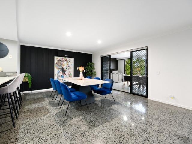 Fully Renovated Family Home A Golden Opportunity in Arundel