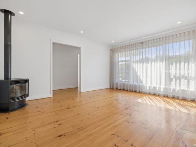 Fully Renovated Family Home Between City & Coast Move Straight In!