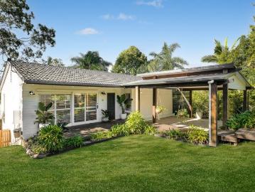 Fully Renovated Family Home, Elevated Location