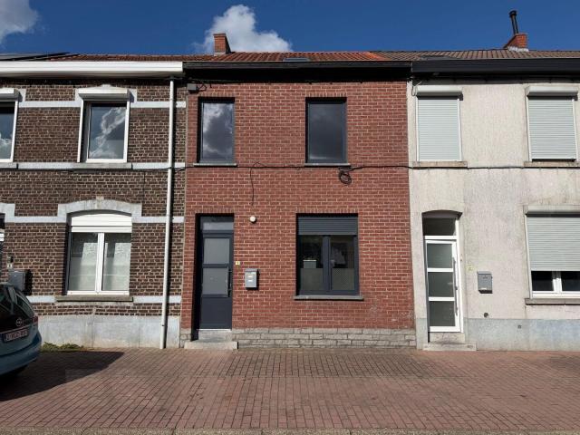 Fully renovated family home in Hoegaarden centre