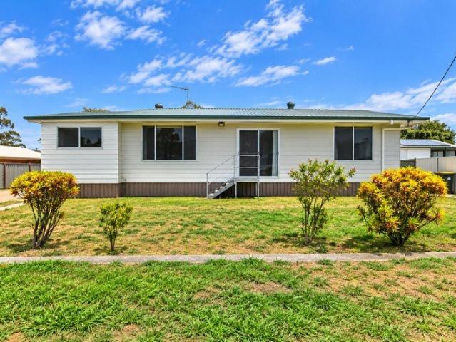 Fully Renovated Family Home in Narrabri West