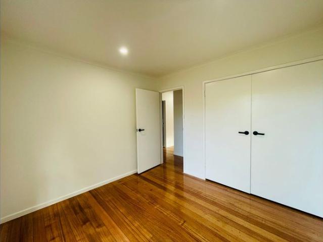 Fully Renovated Family Home in Strathmore Heights