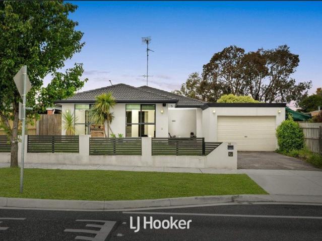 Fully Renovated Family Home on 591sqm Space, Style & Convenience