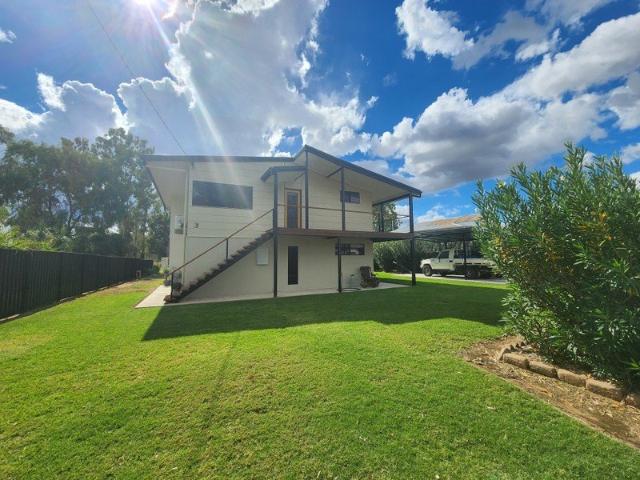 Fully Renovated Family Home Space, Style & Nothing Left To Do