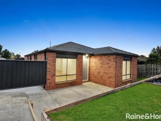 Fully Renovated Family Home with Development Potential in Wallan