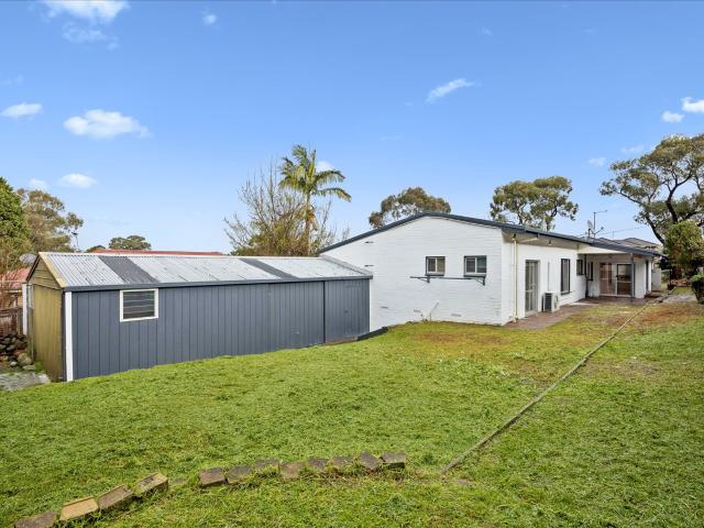 Fully Renovated Family Home with Multiple Living Areas