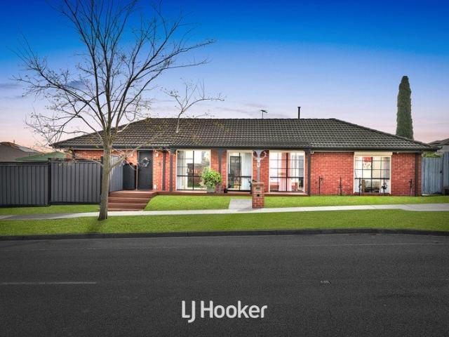 Fully Renovated Family Luxury with Exceptional Space & Lifestyle Appeal
