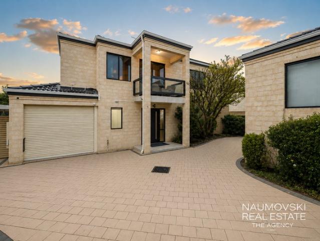 FULLY RENOVATED FAMILY LIVING!