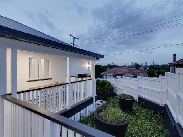 Fully Renovated Flood Free Family Home with City Views